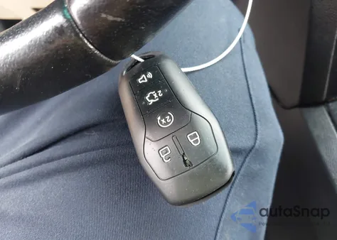 2016 Ford Explorer Xlt z USA, uszkodzony, nr VIN 1FM5K8DH5GGD22984